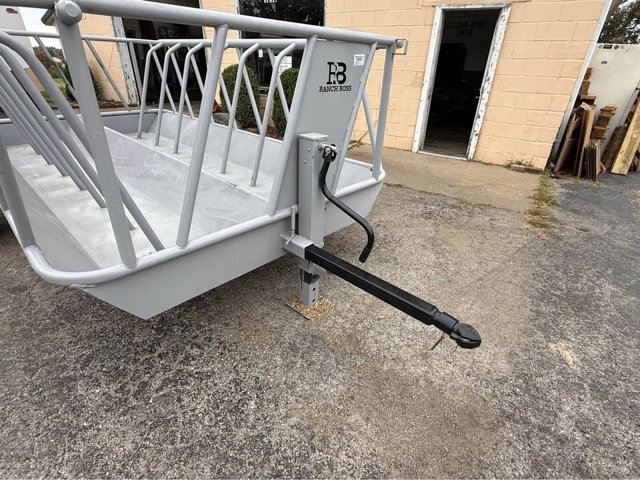 Portable Feeder Wagon photo 3