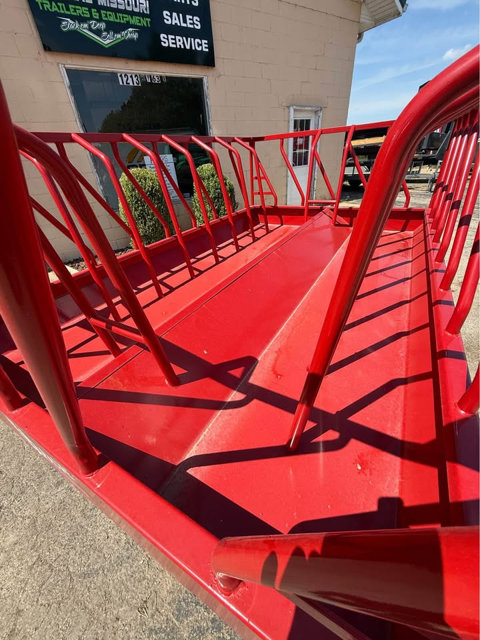 12′ Hay Feeder photo 3