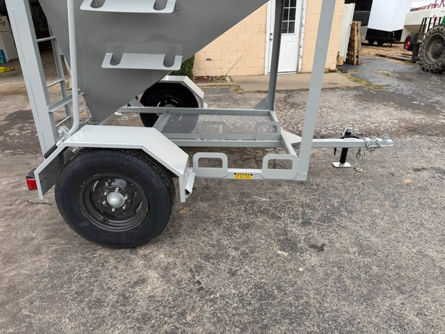 3 Ton Portable Grain Bin photo 3