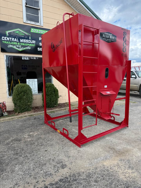 4 Ton Grain Bin photo 2