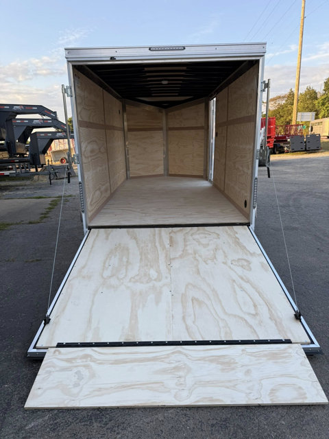 United 7' x 14' photo 2