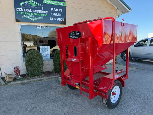1.5 Ton Portable Grain Bin photo 2