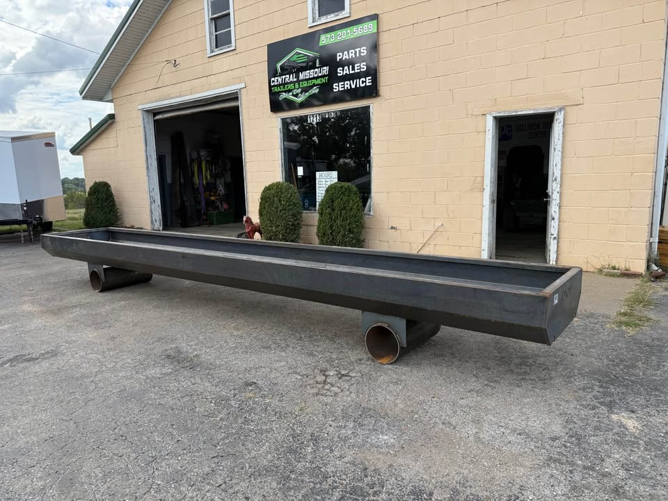 20′ Heavy Duty Feed Bunk