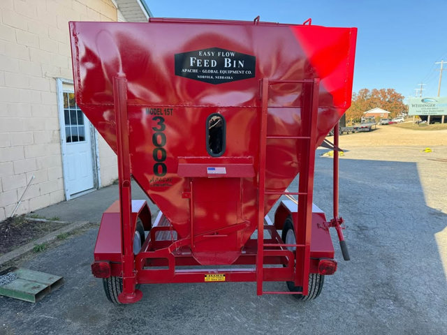 1.5 Ton Portable Grain Bin photo 3